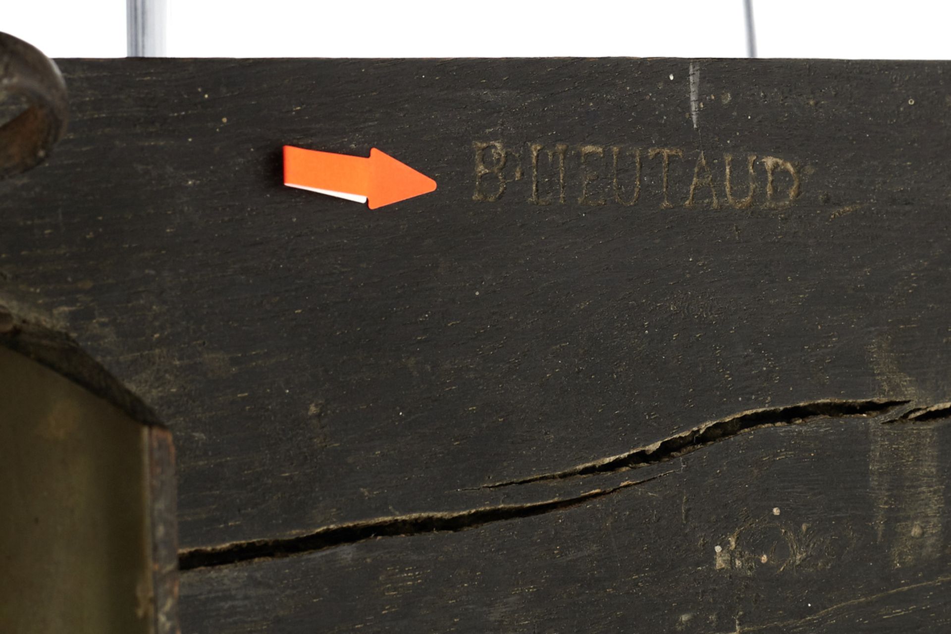 Pendule18./19. Jh. Das Gehäuse signiert "B. Lieutaud". Holzgehäuse mit Sockel und Aufsatz. Rotes - Bild 6 aus 6