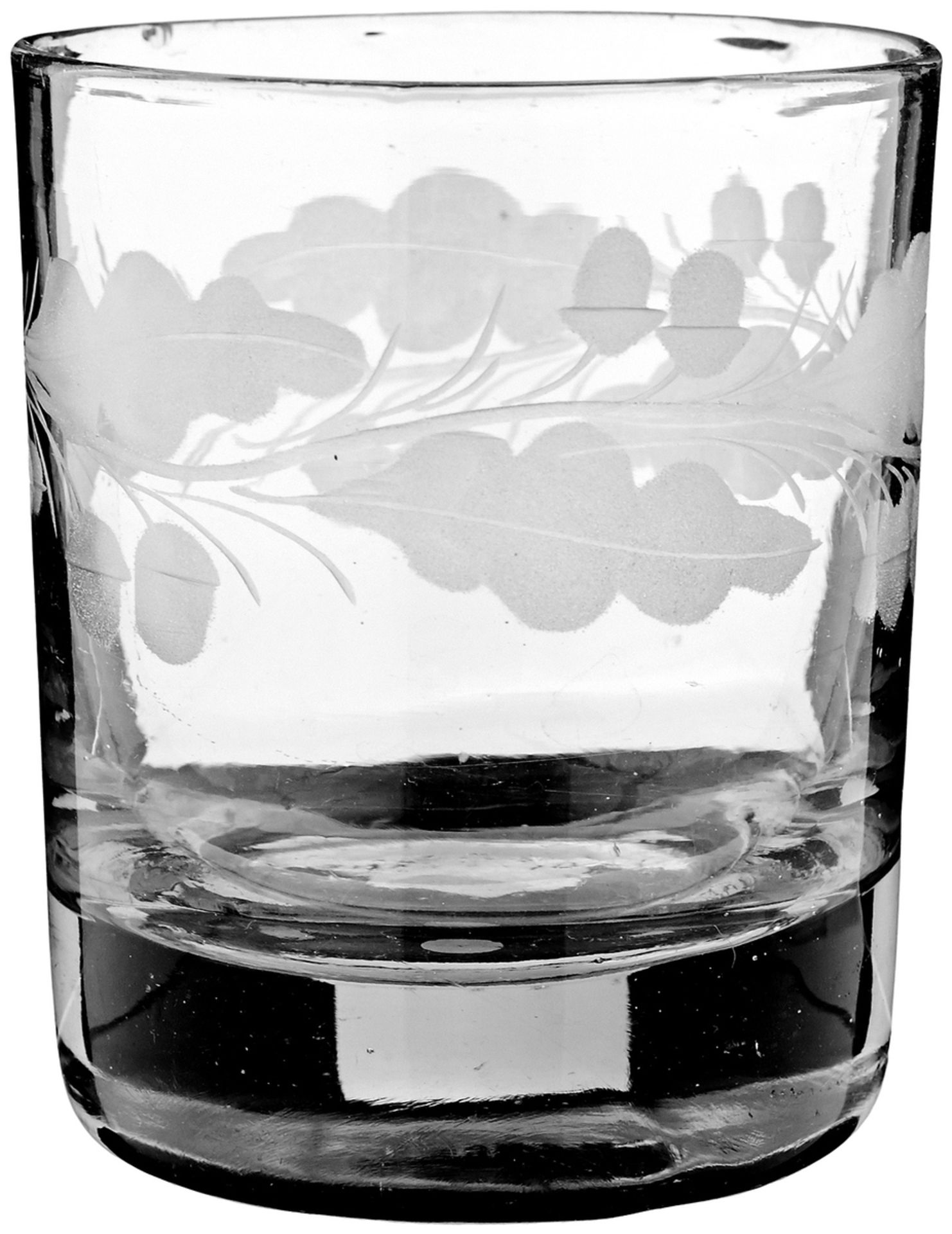 6 Becher19. Jh. Sechs diverse Becher. Farbloses Glas mit gerutschtem Weinlaubdekor. Höhe je ca. 8 - Bild 2 aus 4