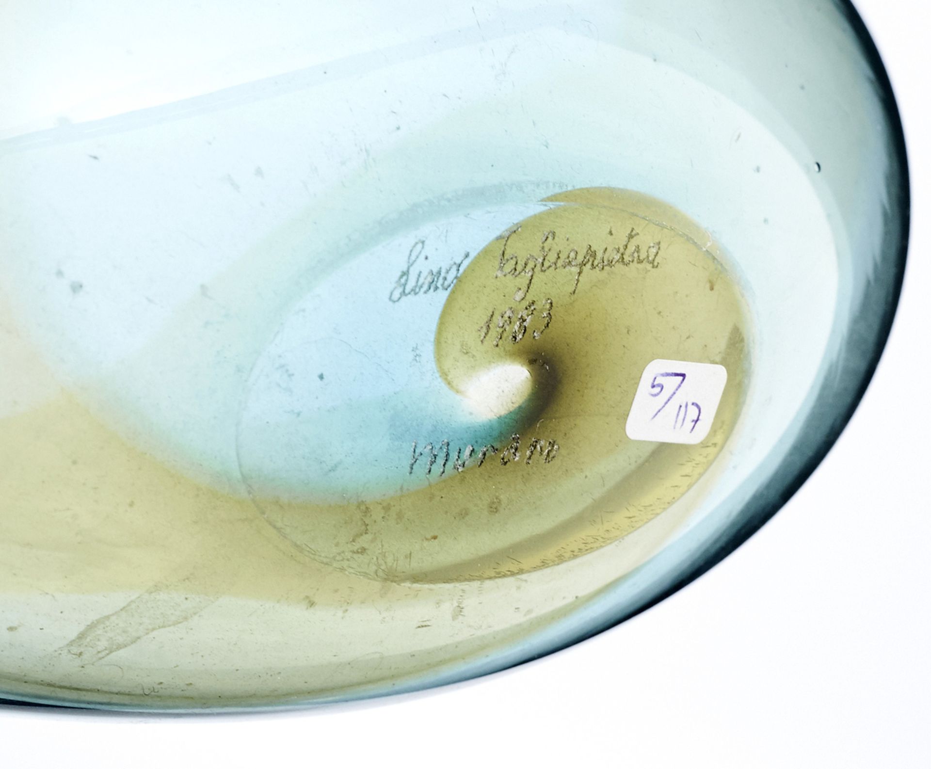 Vase "Lino Tagliapietra"Murano 1983. Farbloses Transparentglas mit blauem und bernsteinfarbenem - Bild 2 aus 2