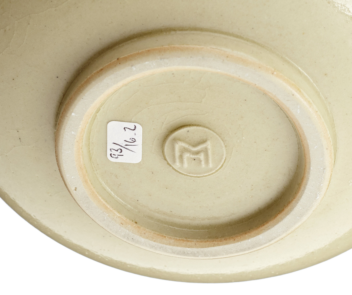 Zwei Vasen "Mario Mascarin"Mitte 20. Jh. Graue Keramikvasen mit Krakelee-Glasur. Beide im Stand - Image 4 of 5