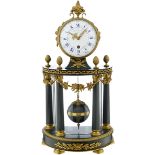 Pendule "400 Jours"Paris, um 1910. Claude Grivolas. Stil Louis XVI. Gehäuse aus grün patniertem