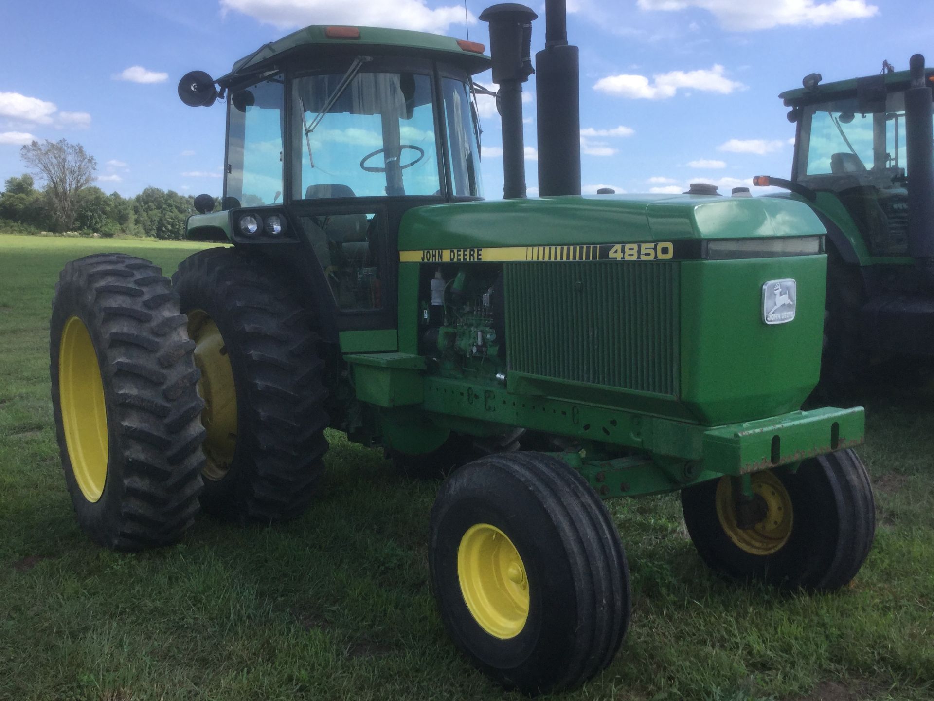 John Deere 4850