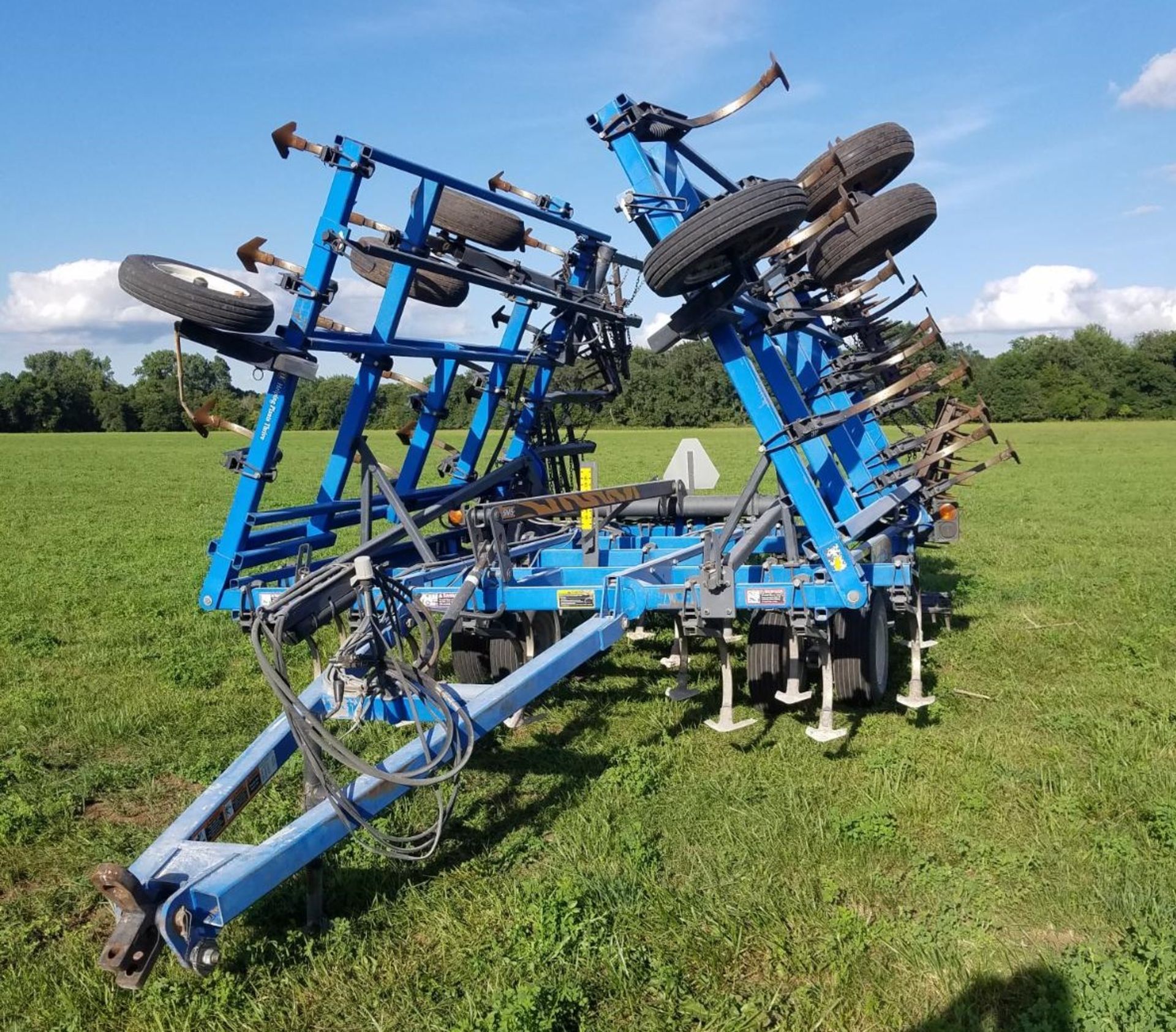 DMI field cultivator