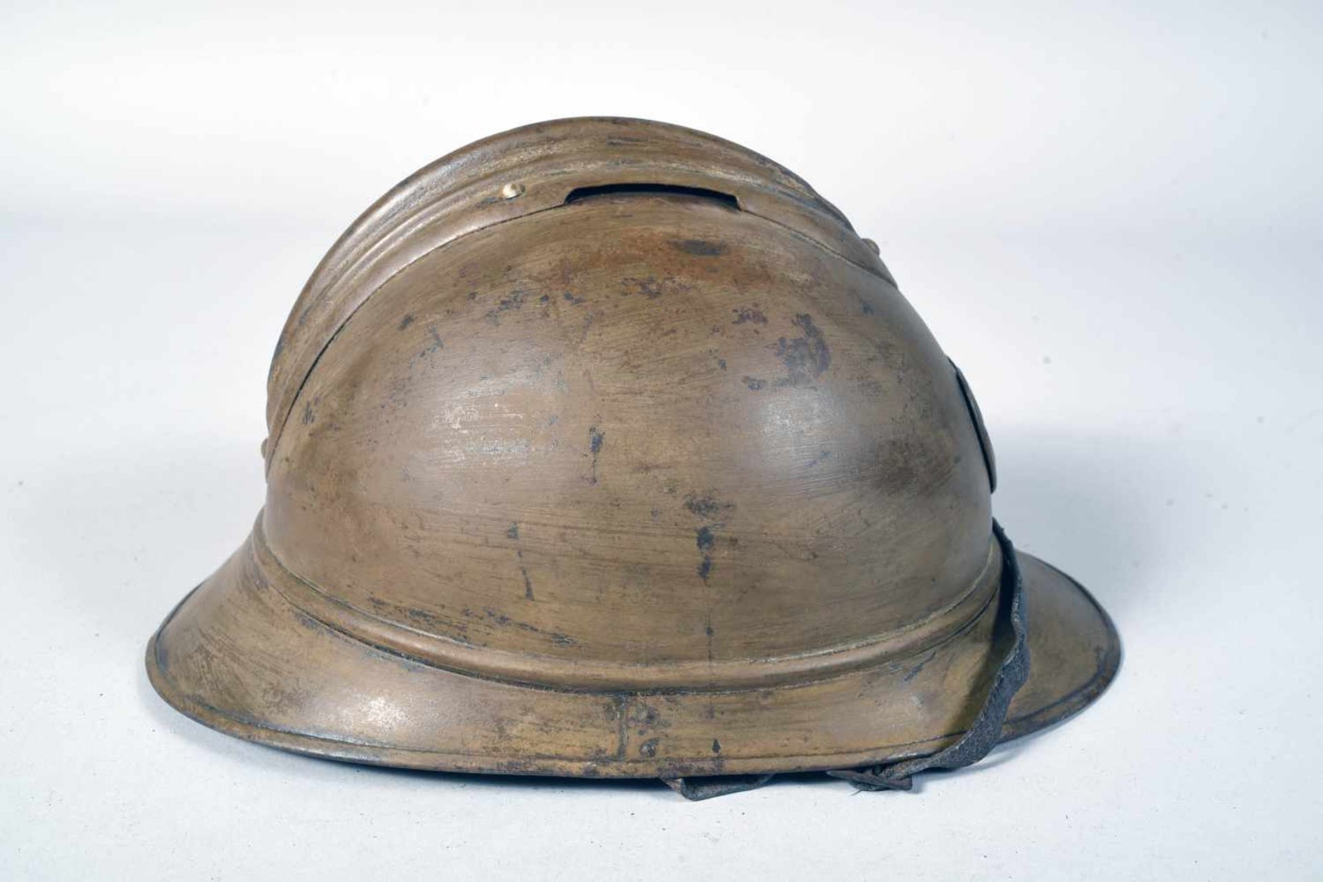 Casque Adrian 1915. Armée d’Afrique (Zouaves-Spahis). Coque Moutarde en peinture d’usine et avec une - Bild 3 aus 5