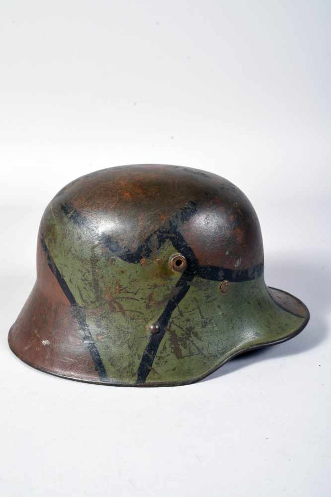 Stalhelm camouflé 3 tons séparés par des bandes noires, intérieur avec cerclage en fer type mod - Bild 3 aus 5