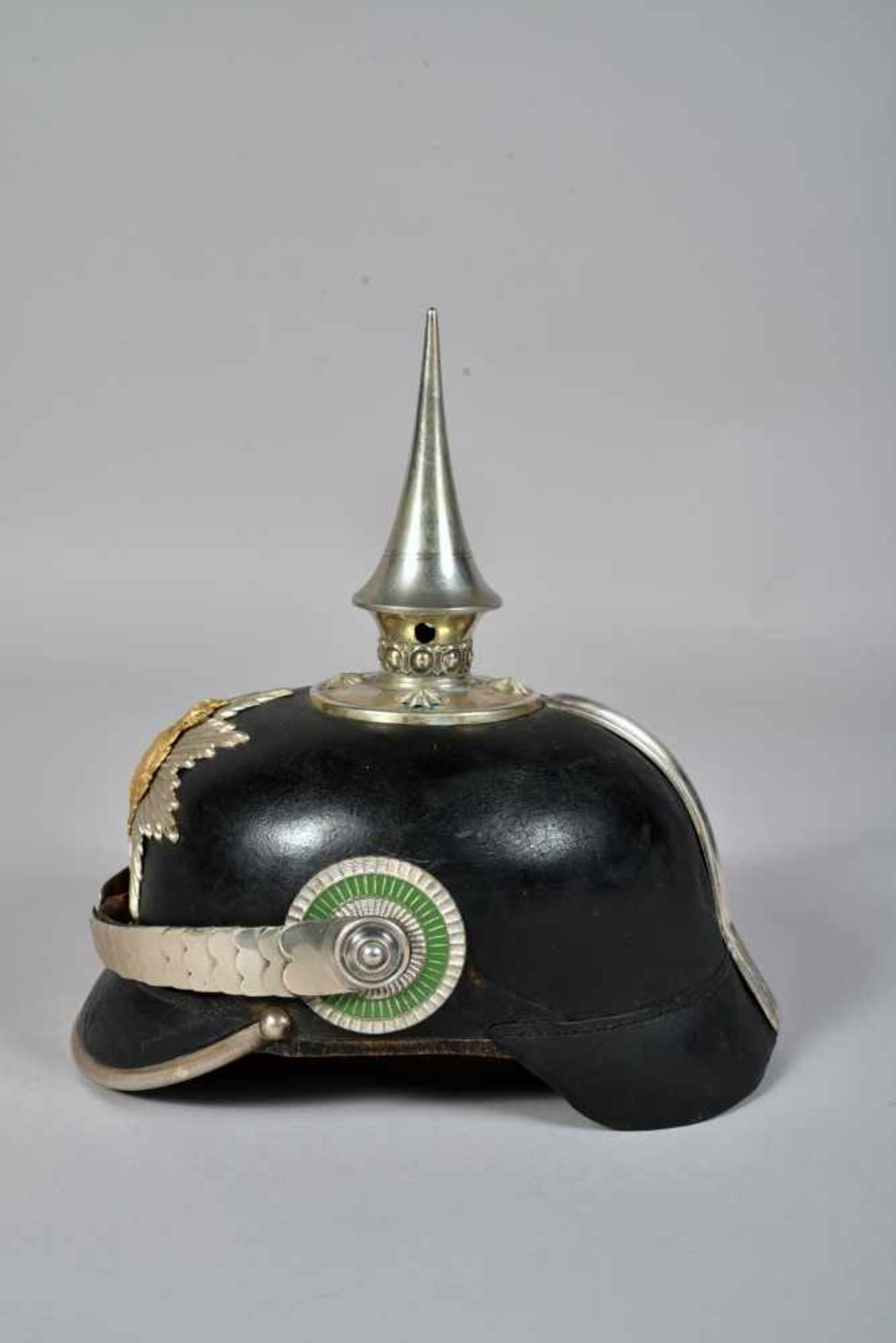 Saxe. Casque à pointe d’officier du 100° régiment de la Garde, belle bombe en cuir, toutes les - Bild 2 aus 5