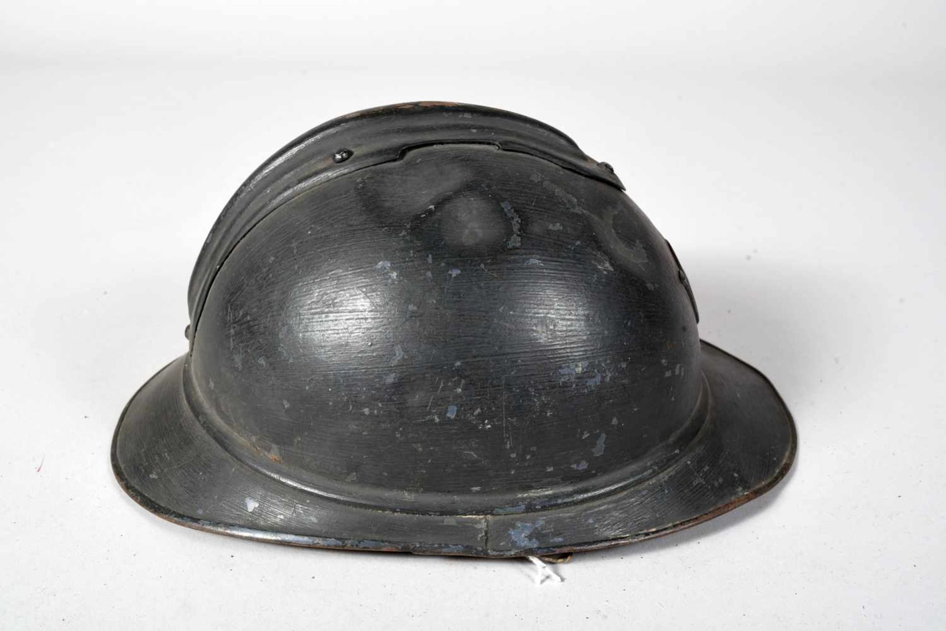 Casque Adrian 1915. Attribut de Chasseur. Peinture bleu d’usine recouverte d’une couche de - Bild 3 aus 4