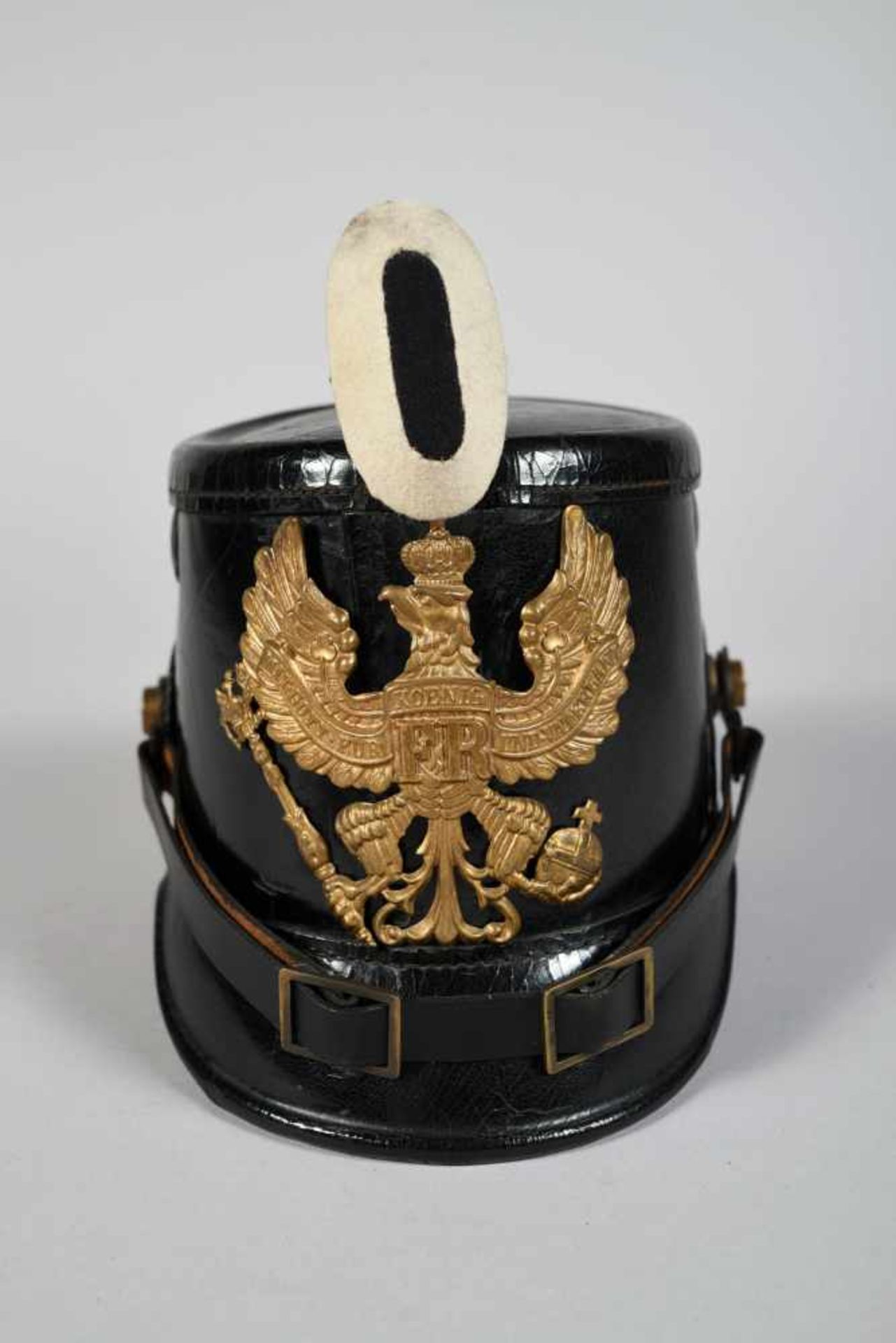 Prusse. Shako troupe mod 95. Beau fût dans son vernis, bonne cocarde, bonne jugulaire et bon