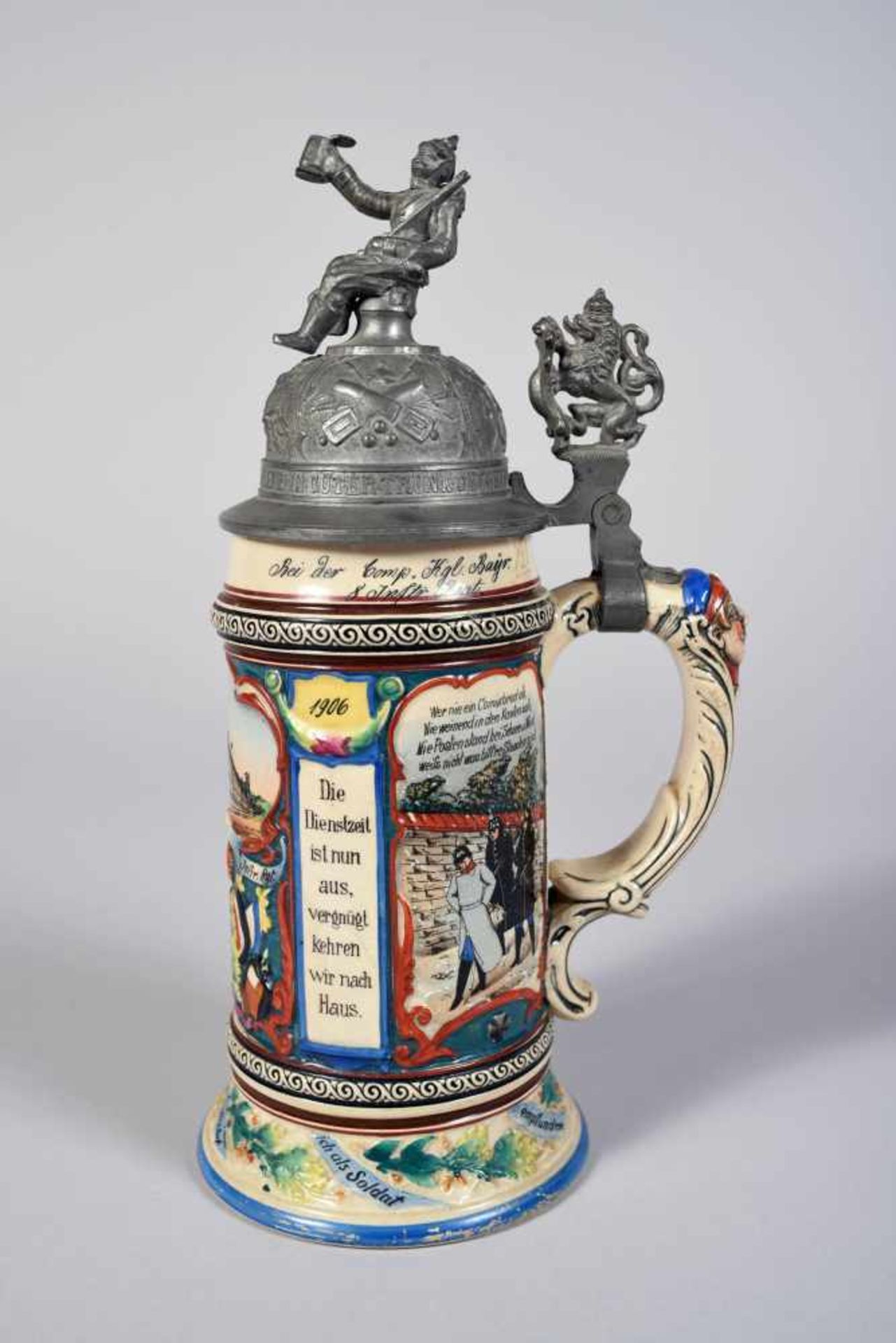 Chope en porcelaine du 1er régiment d'artillerie de campagne du Grand Duché de Hesse N°25 au nom - Bild 3 aus 3