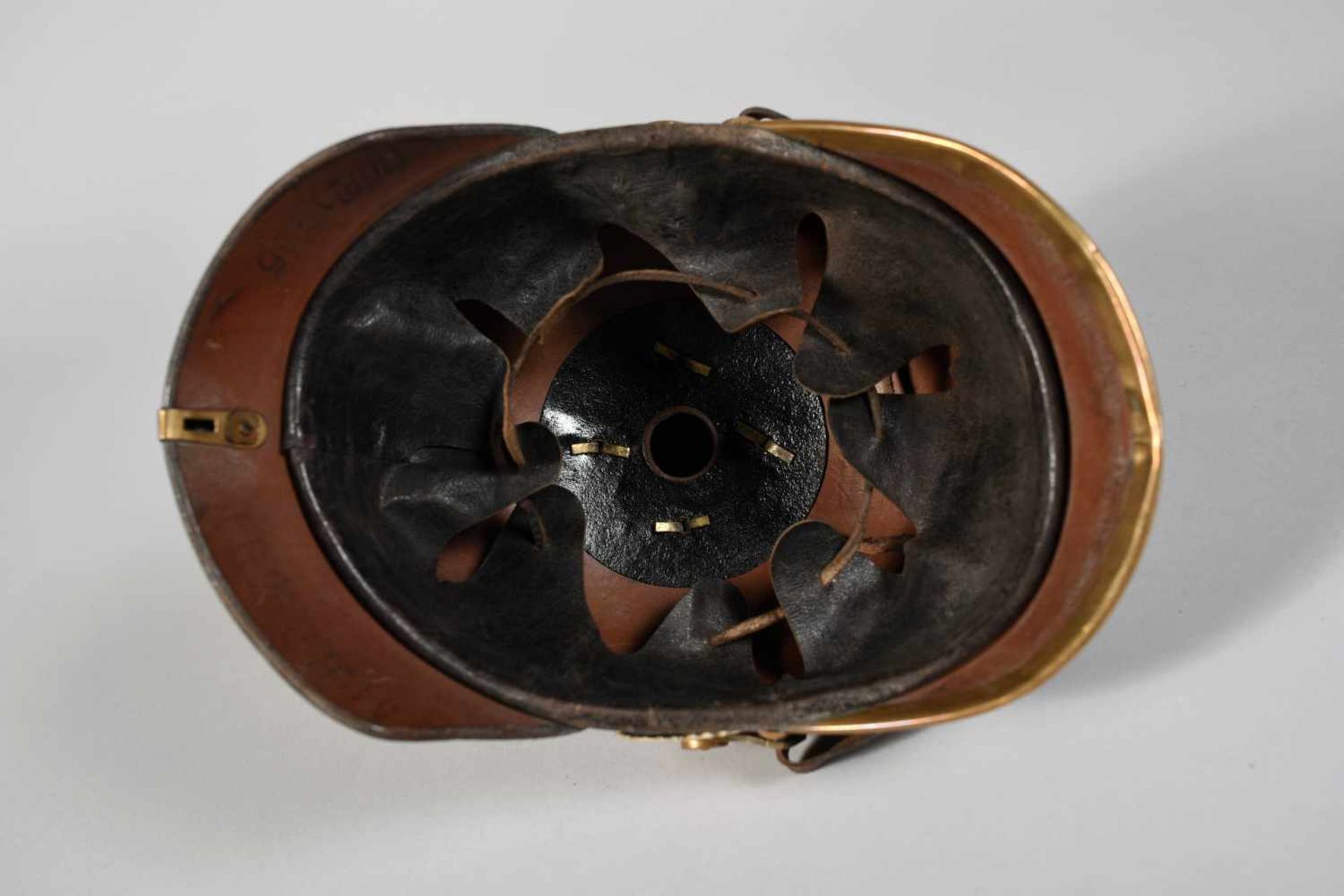 Casque à pointe troupe de réserve mod 95.Très belle bombe dans son vernis d’origine, rare et bonne - Bild 4 aus 7