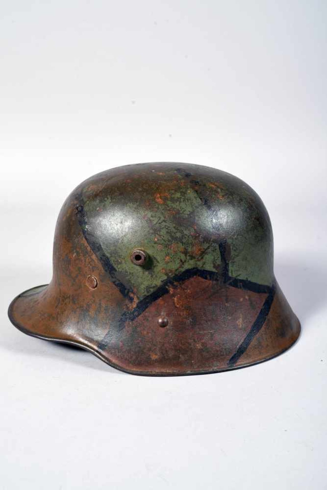 Stalhelm camouflé 3 tons séparés par des bandes noires, intérieur avec cerclage en fer type mod - Bild 2 aus 5