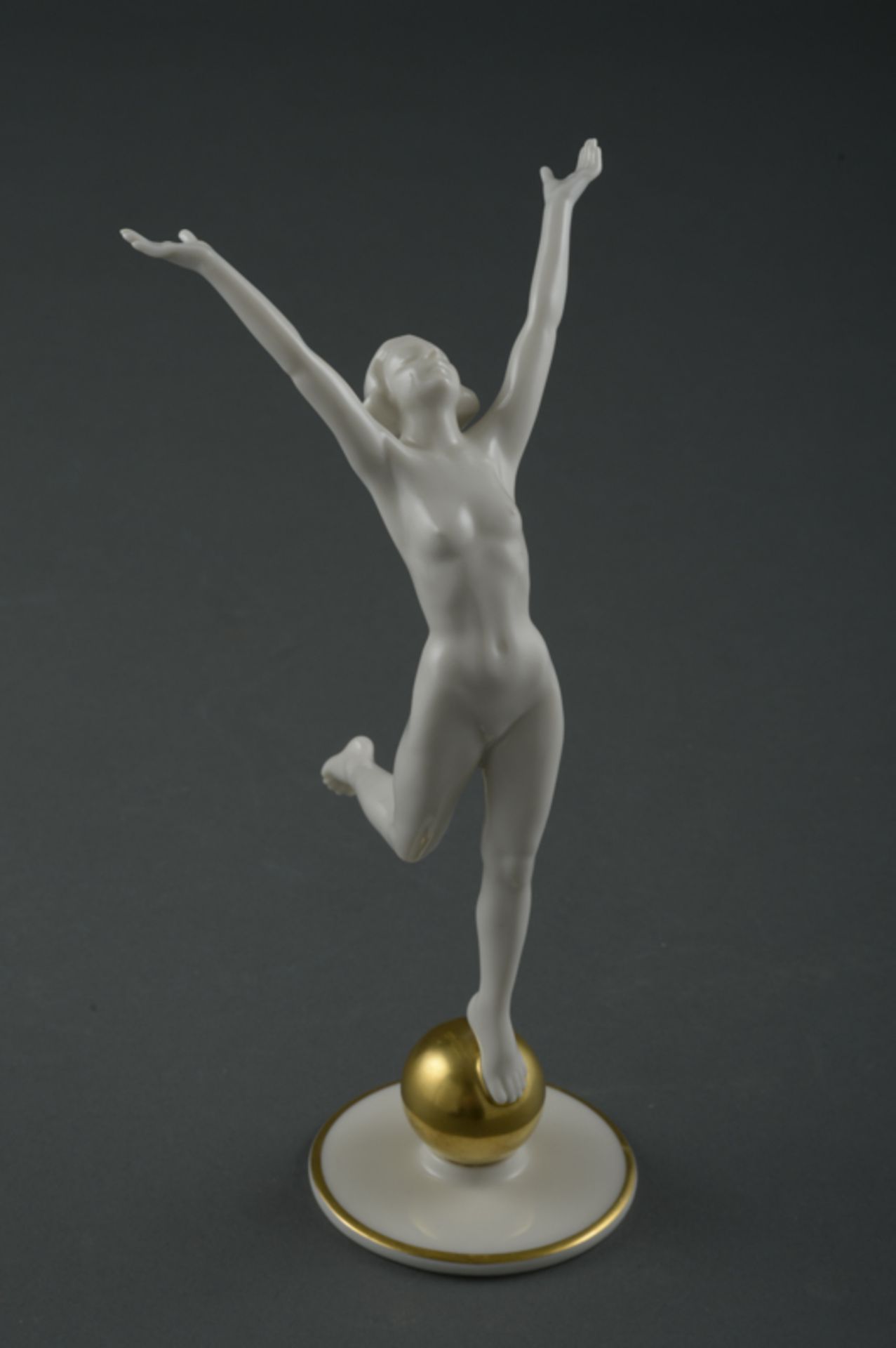 Karl Tutter (1883 - 1969) - Porzellanfigur der Manufaktur Lorenz Hutschenreuther, Selb (Bayern), "