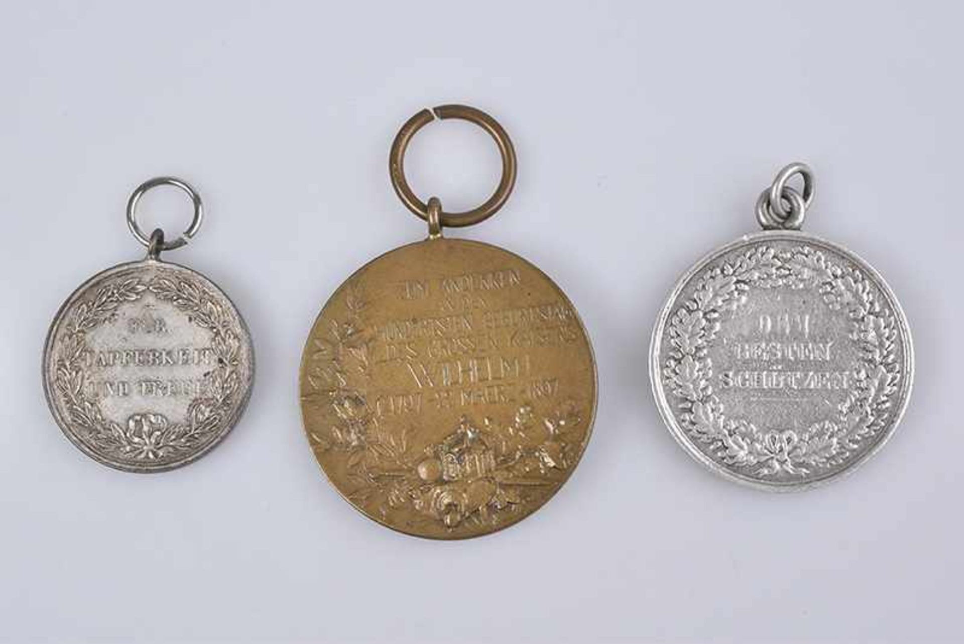 Konv. 3 Medaillenmünzen, Württenberg Silbermedaille, für Treue u. Tapferkeit, Württenberg - Bild 2 aus 2