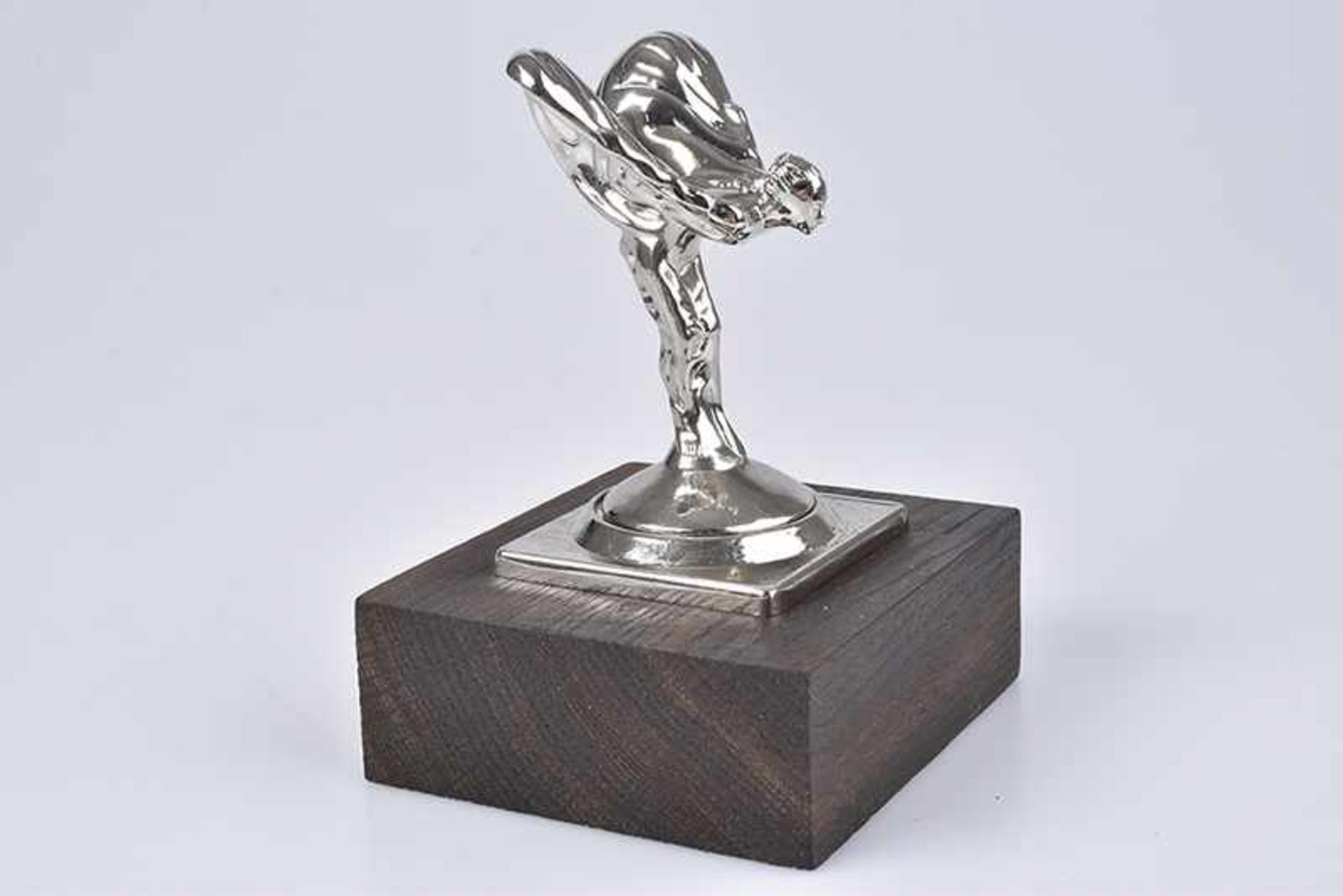 Emblem/ Kühlerfigur/ Car Mascot Rolls Royce, Emily, "Spirit of Ecstasy", Chrom, H 9,5 cm, auf