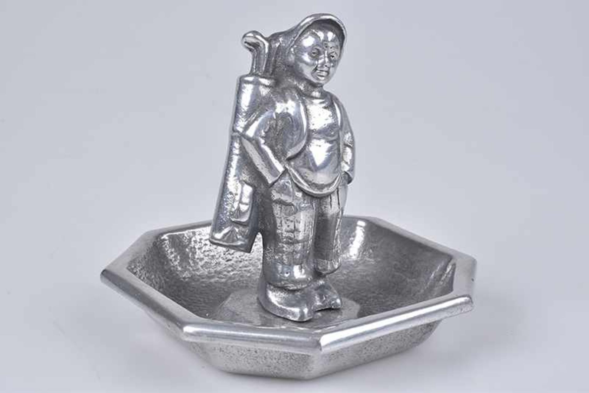 Emblem/ Kühlerfigur/ Car Mascot Golf Caddie, 30er Jahre, Stil Aschenbecher, Weißmetall, H 10 cm, Z