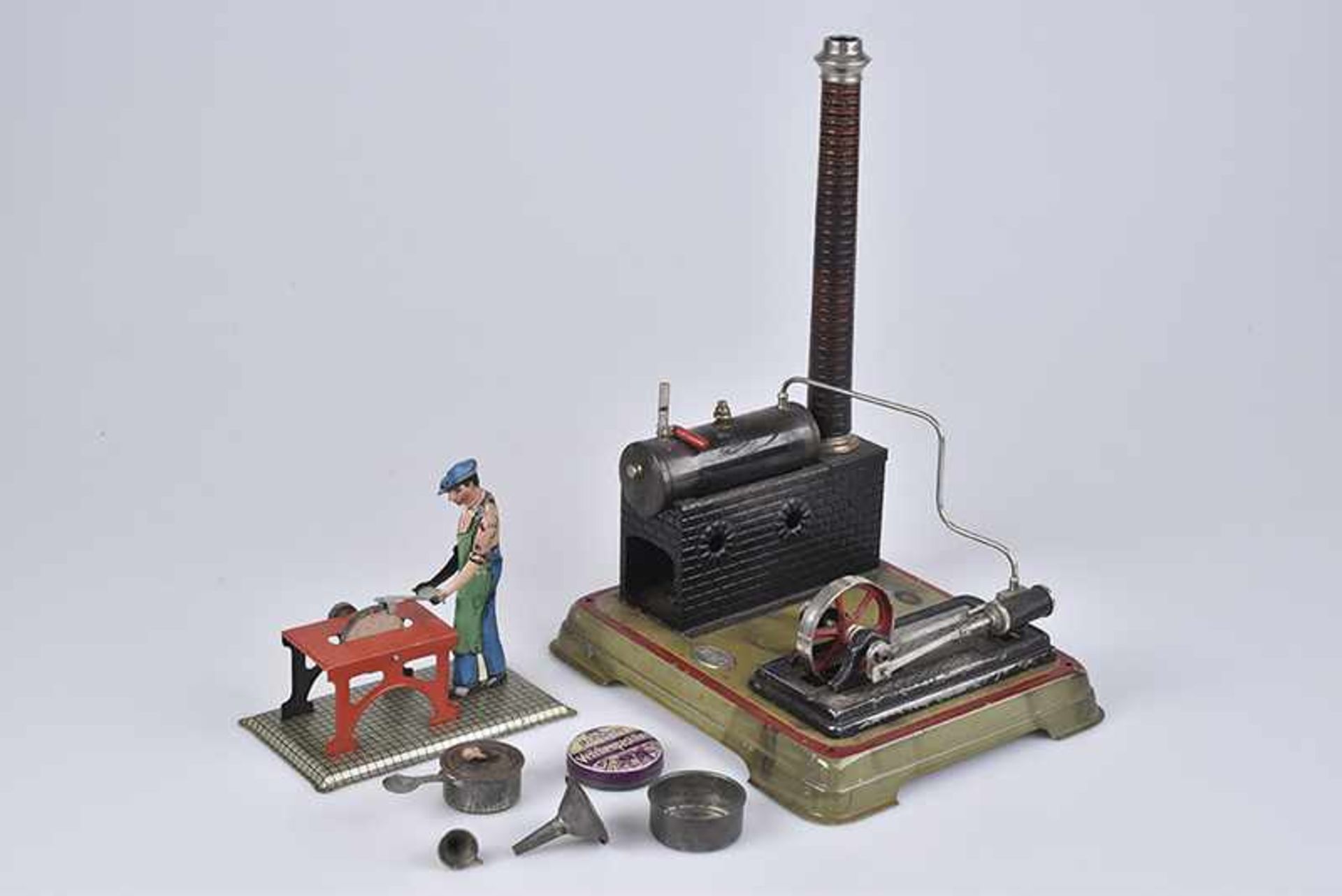 DOLL & Cie Dampfmaschine, Blech, Vedes, um 1930, liegender Kessel, KD 4 cm, Schlot, Brenner,