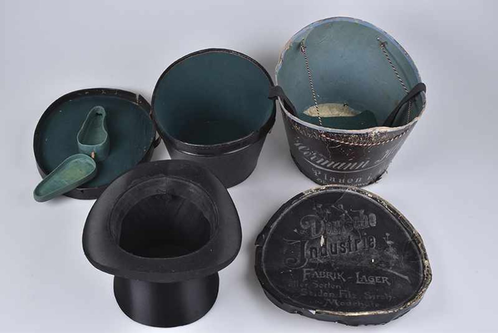Konv. 3 Teile, historischer Klappzylinder mit Hutschachtel, Hutschachtel ohne Inhalt, um 1900, 1x - Bild 2 aus 2