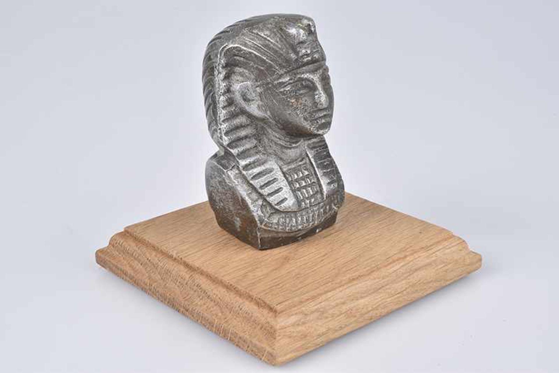 Emblem/ Kühlerfigur/ Car Mascot Armstrong Siddeley Sphinx Kopf, 30er Jahre, Chrom, H 8 cm,