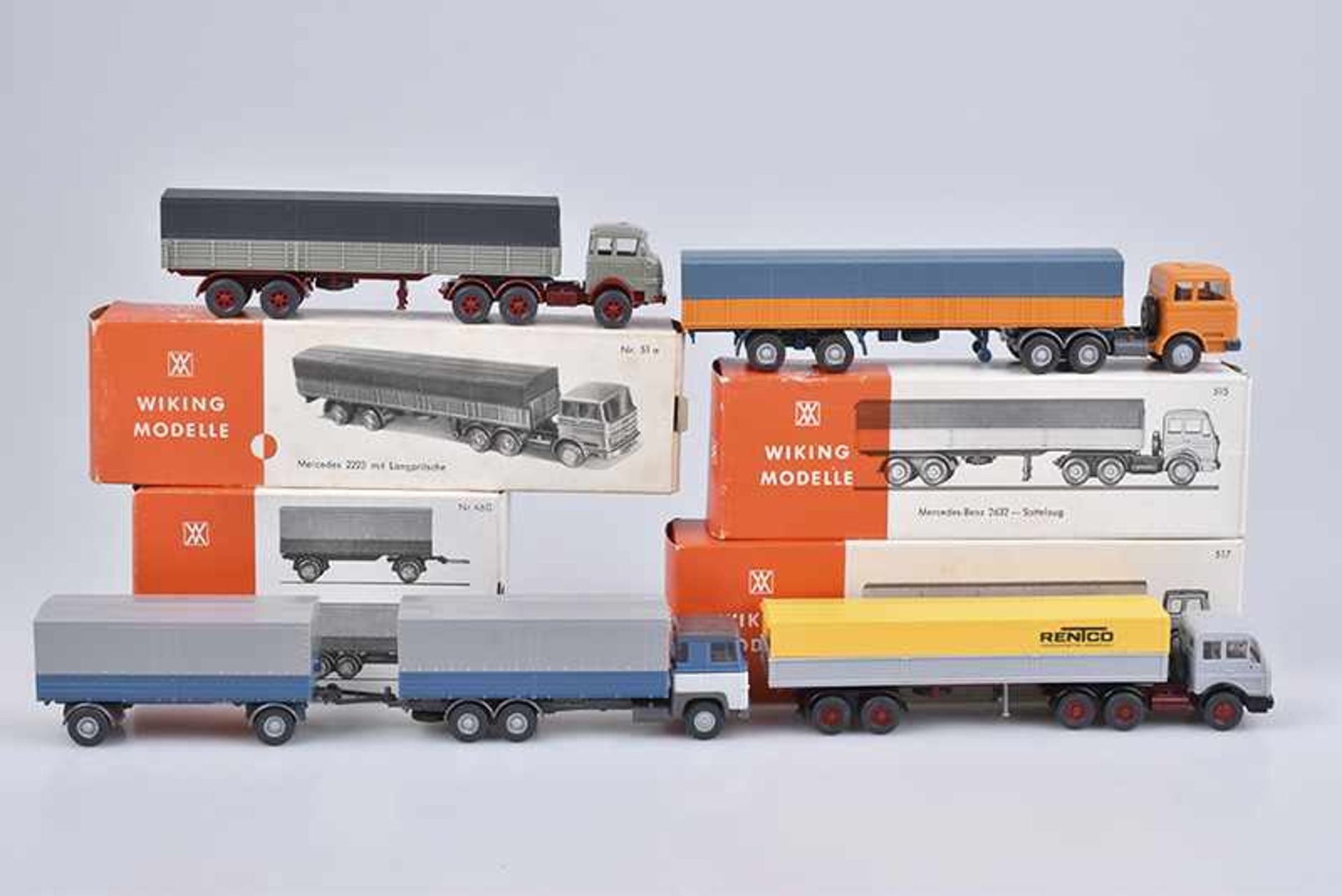 WIKING 4 LKW Modelle, Hp, M 1:87, Scania-Fernlastzug mit Alu-Pritschen, 460, Mercedes-Benz 2632