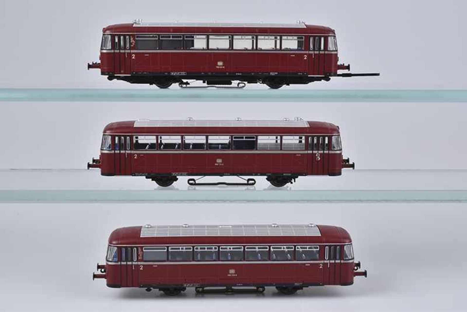 ROCO 3 Teile Schienenbus, H0, 43045 und 43046, 3L AC, Motorwagen, BN 798 631-8, beidseitig