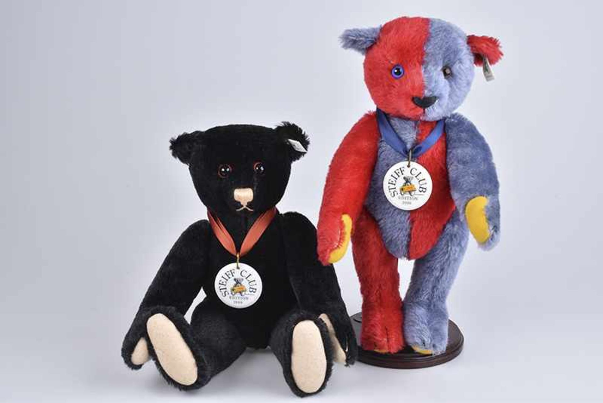 STEIFF 2 Steiff Club Edition Teddys 1999/2000, KF, mit Porzellanmarke, Mohair, Teddy 35, Nr. 420160,