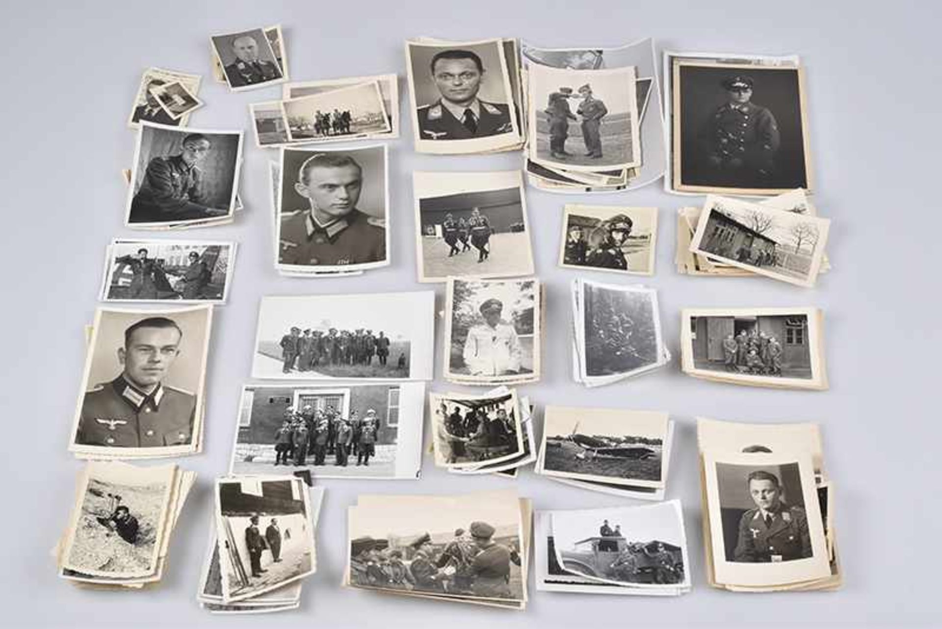 Konv. ca. 140 lose Fotos WK II, Luftwaffe, Echtfotos von z. Bsp. Flugzeugen, Flugzeugführer,