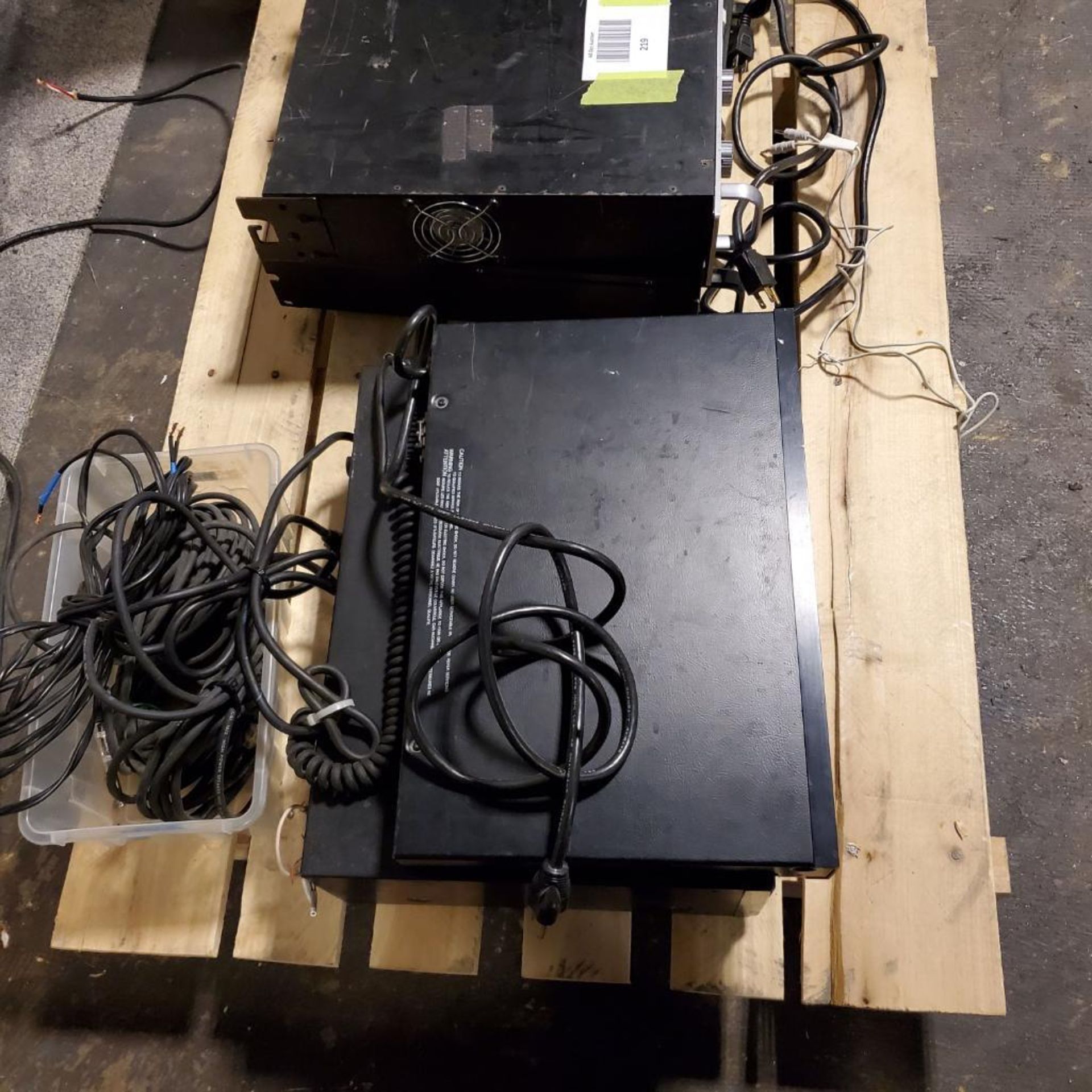 Sound Equipment. Used, shows commercial use. See pictures. - Image 3 of 3