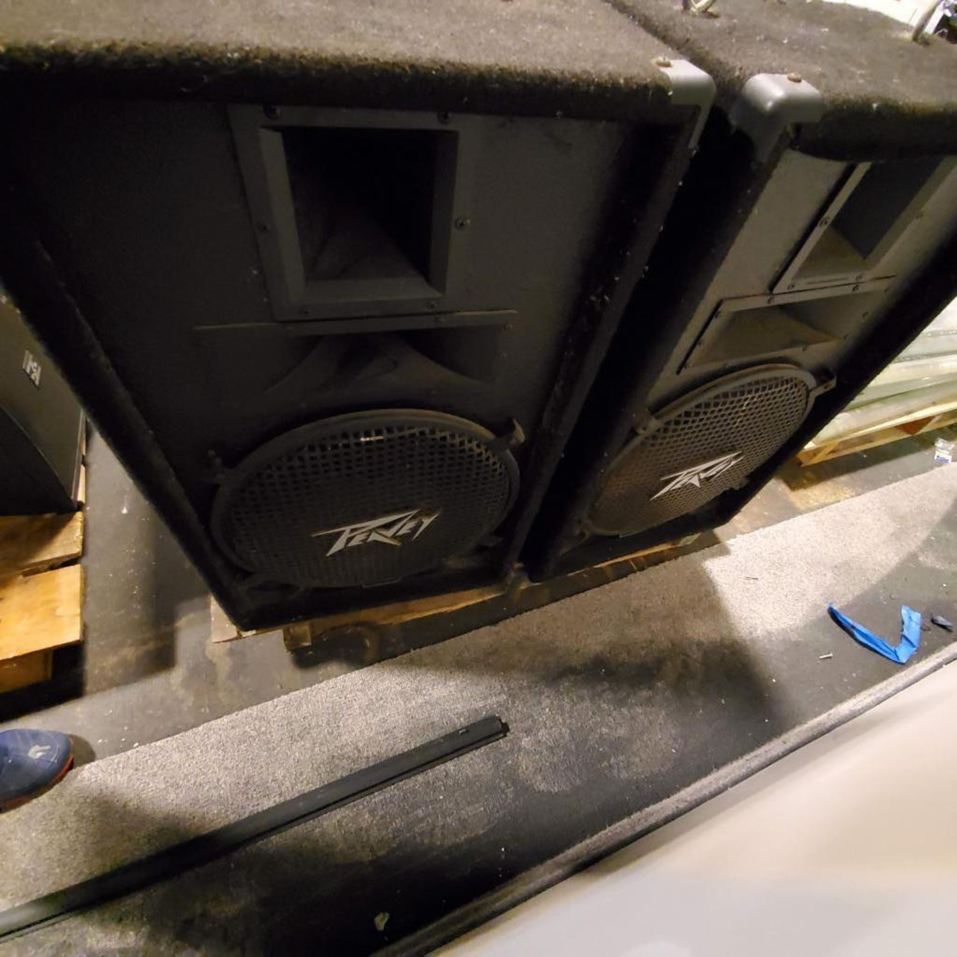 4 Peavey Speakers. Used, shows commercial use. See pictures. - Image 3 of 3