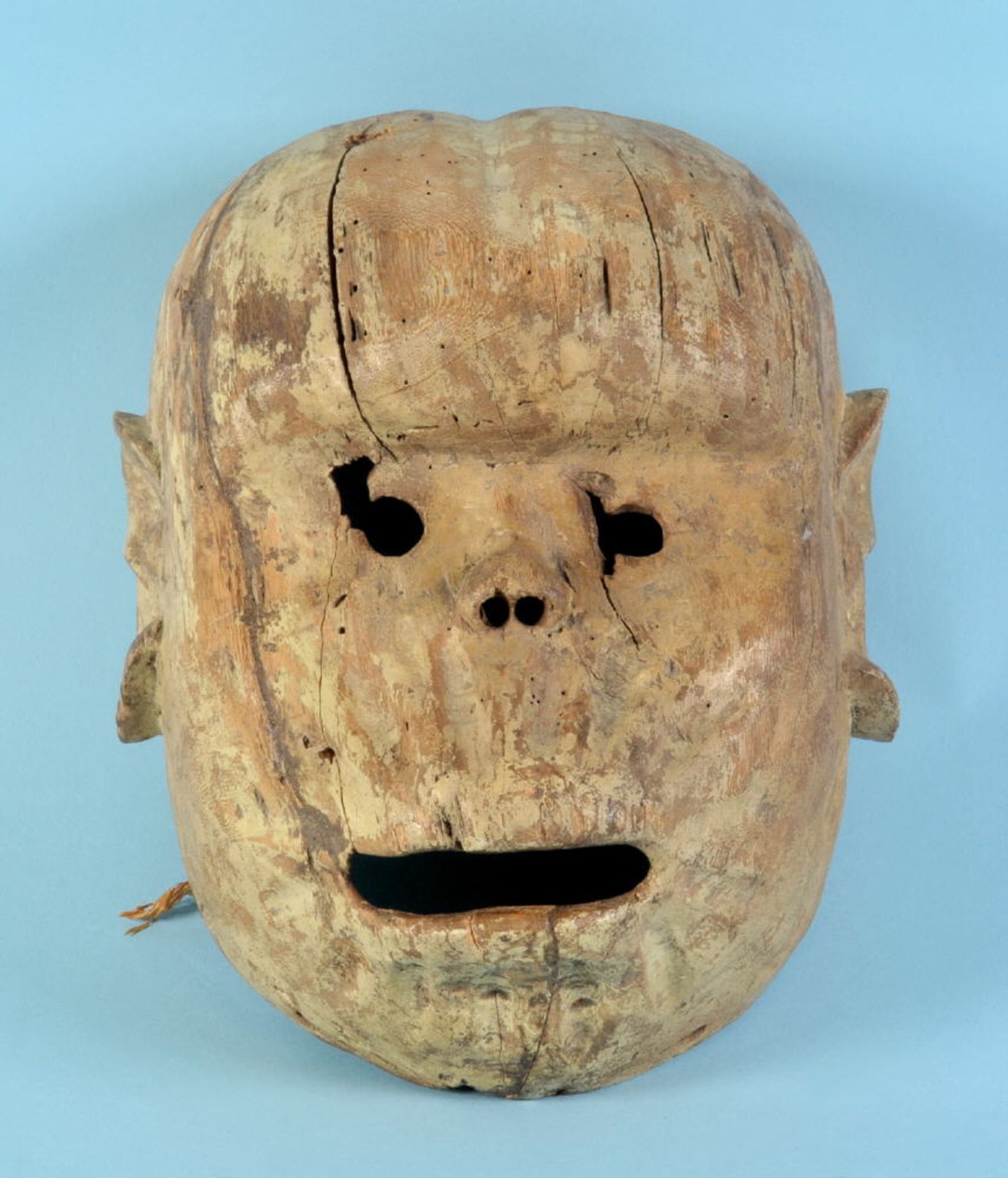 Afrikanische Kultmaske - Affenkopf Holz, H= 31 cm, besch. u. geleimt, Ergänzung: wohl Makua,