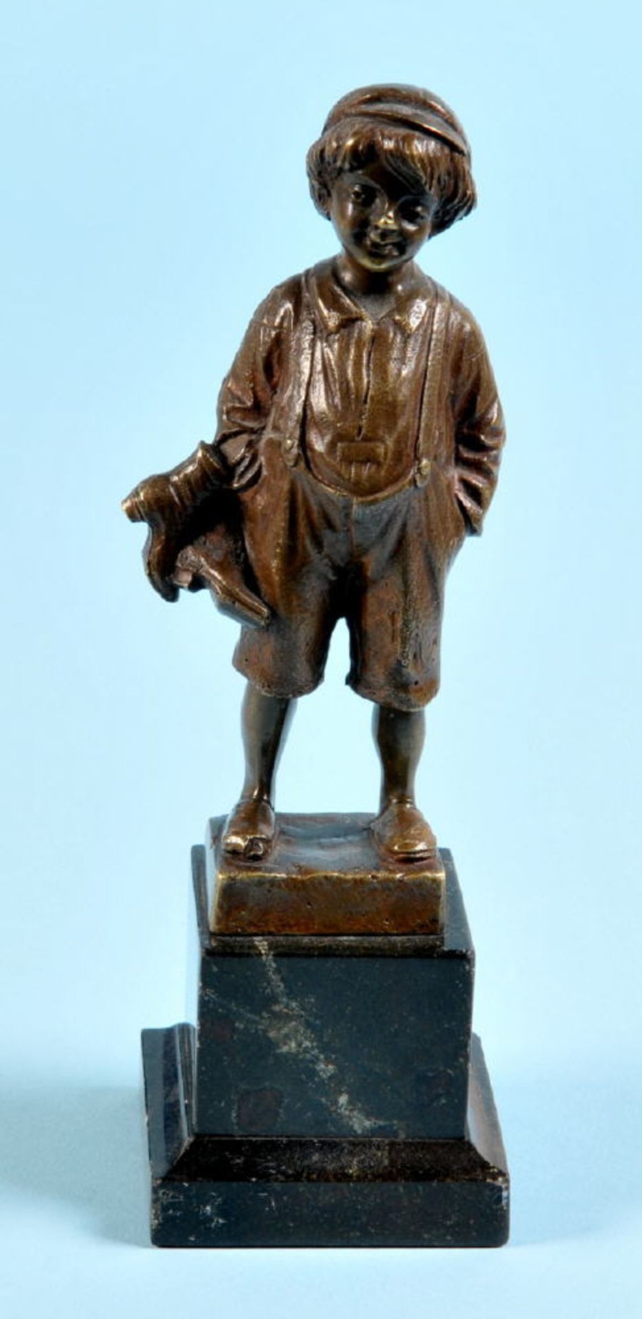 Schmidt-Felling, Julius Paul, 1895 - 1930 unbek.Bronzefigur, dunkel patiniert, auf Marmorsockel,