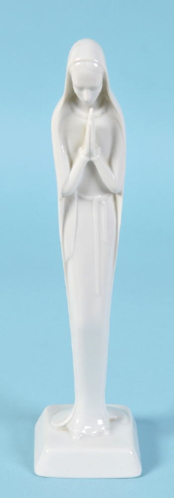 Figur - Madonna "Rosenthal"Porzellan, weiß, auf Sockel, H= 27 cm, Entwurf W. Stöber