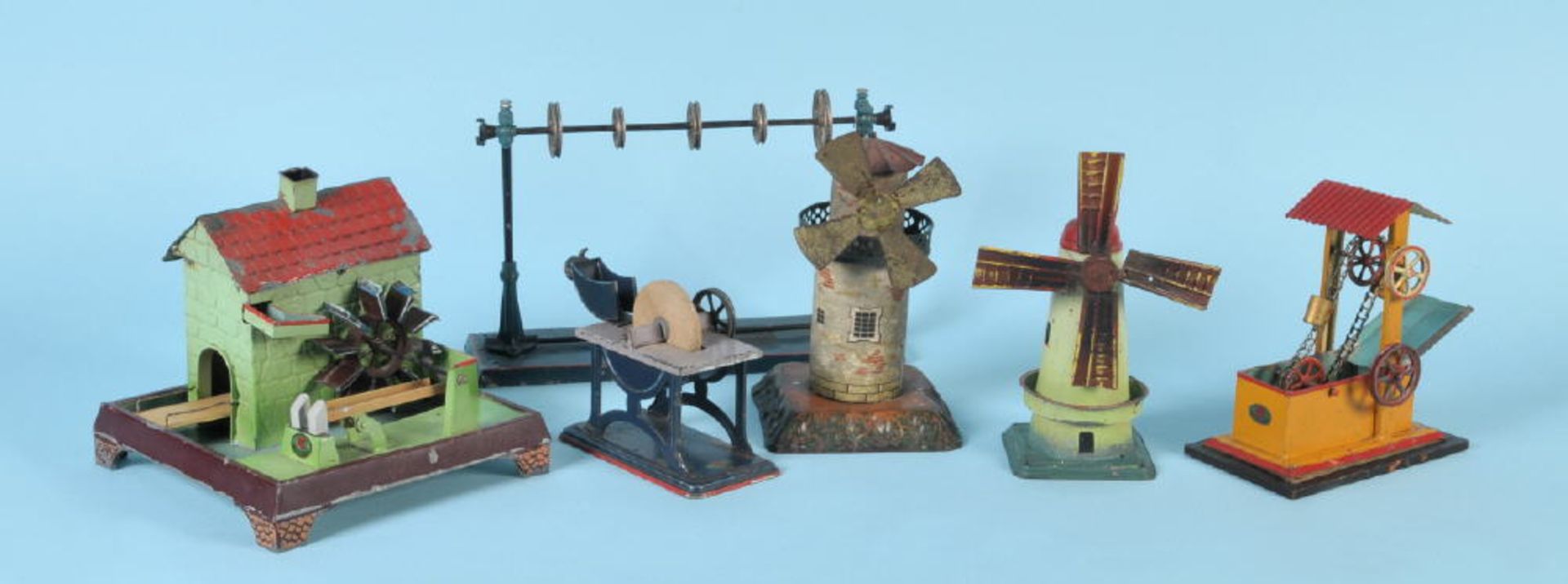 Doll - Antriebsmodelle, 5 Stück und 1 TransmissionBlech, versch. Formen, u.a. Windmühle,