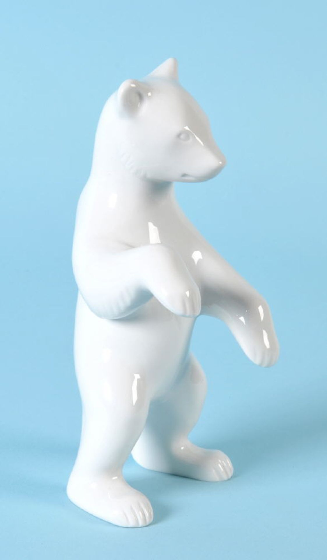 Figur - Berliner Bär "KPM, Berlin"Porzellan, weiß, H= 19,5 cm, Zeptermarke