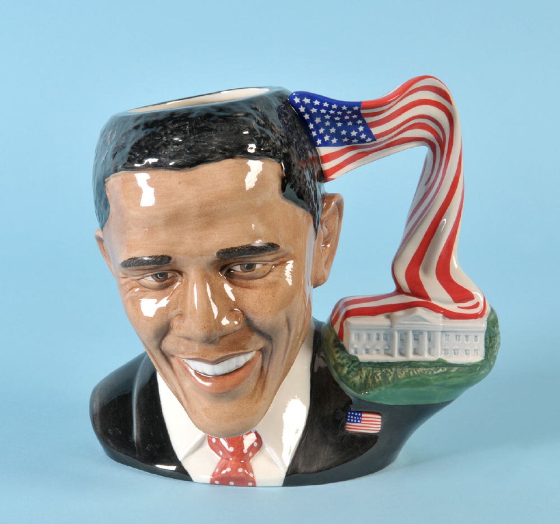 Figurenkanne "Royal Doulton" - Präsident Barack ObamaKeramik, farbig gefasst u. glasiert, H= 19