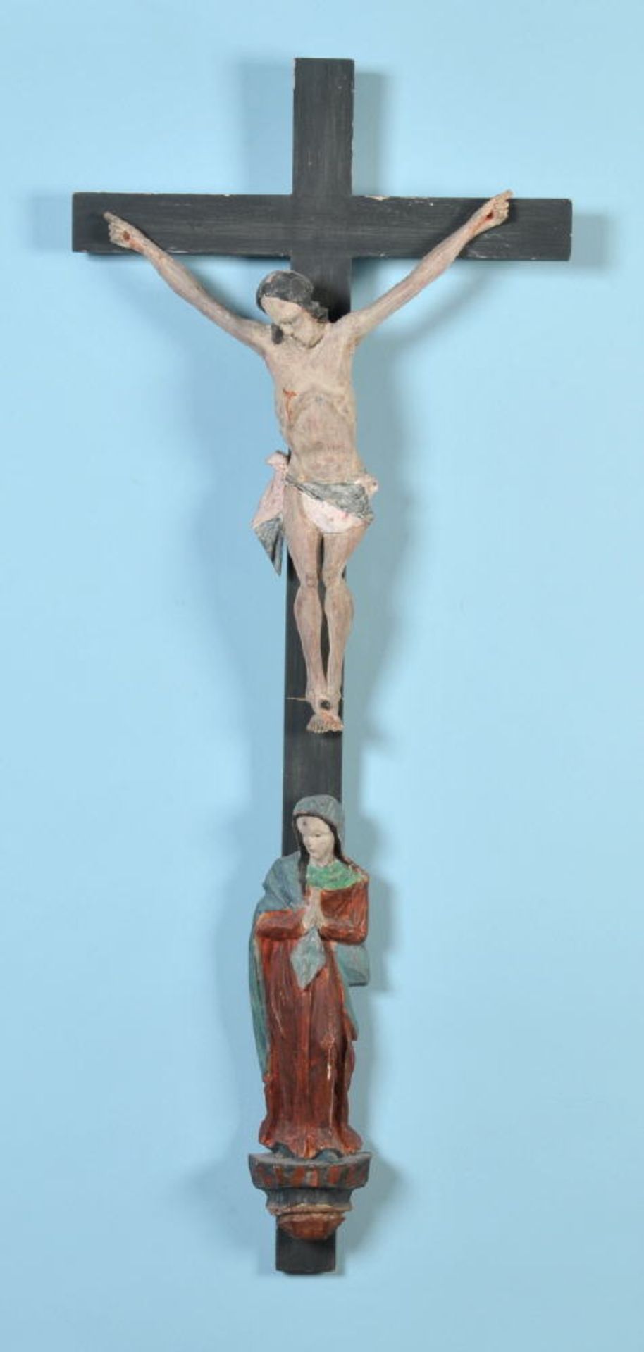 Christus-Korpus mit Kreuz und SchmerzensmutterHolz, farbig gefasst, H= 92 cm