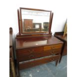 Dressing table drawers with mirror