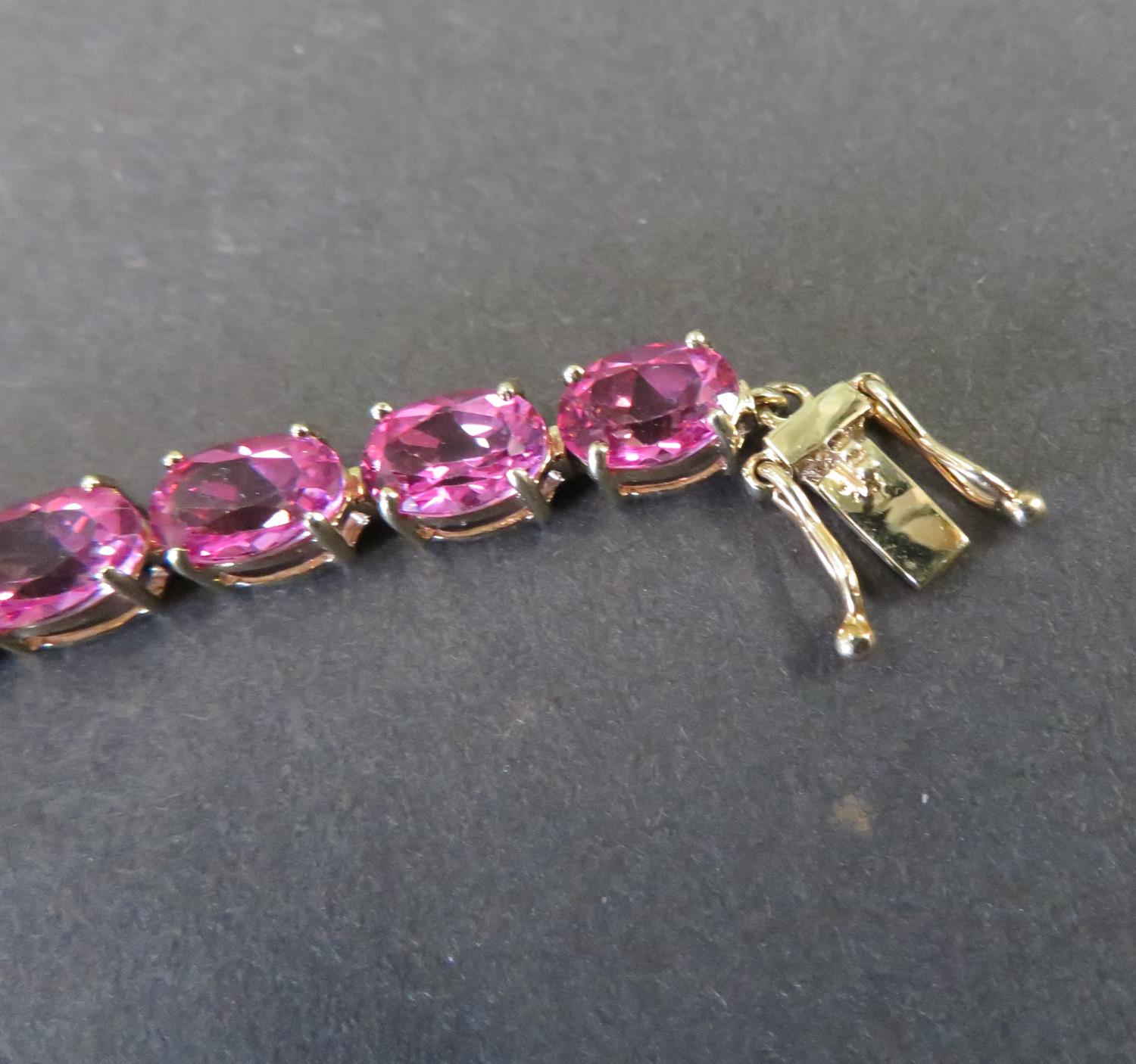 9ct tennis bracelet - unknown pink stones - Image 3 of 3