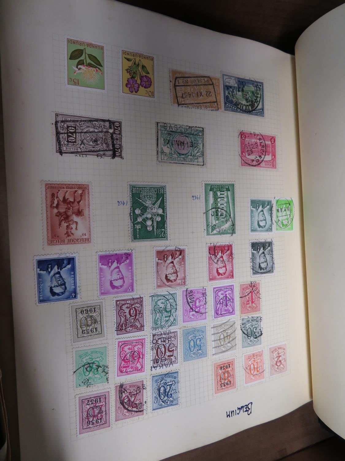 Stamp collection - Image 3 of 6