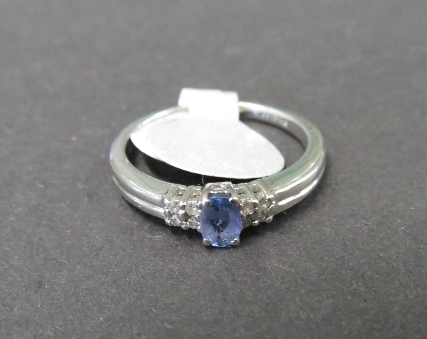 18ct white gold diamond and sapphire