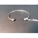 Hallmarked silver bangle - 17.7 grams