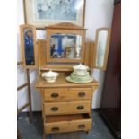 Set of pine drawers with mirror
