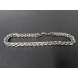 8" silver 'spiga' link bracelet, fully hallmarked. Weight 16g