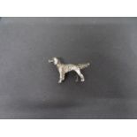 Vintage silver retriever dog brooch stamped silver 7.5g