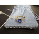 Diamond and tanzanite 18ct gold ring, 2ct tanzanite, 0.5ct diamond