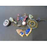 Bag of costume jewellery with micro mosaics