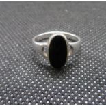 Silver black onyx ring 3.36g