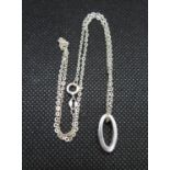 Silver pendant set with small natural diamond on silver trace link chain 3.8g