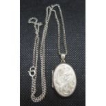 Vintage silver locket and chain HM Birmingham 1978 weight 9.7grams