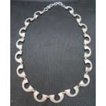 Important designer silver necklace by Knowles and Ladd of Providence, Rhode Island USA C1900 stamped