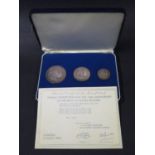 3x boxed silver medals commemorating 150th anniversary of birth of Queen Victoria